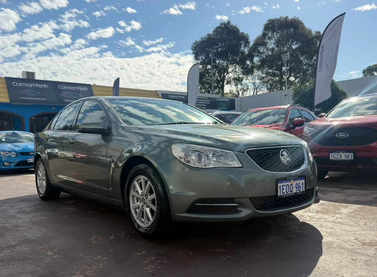 2014 Holden Commodore — photo 1